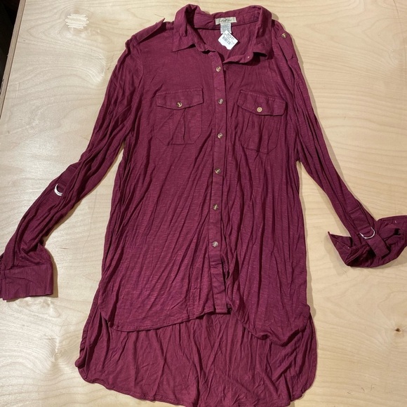 Love Potion Blouse Hi/Lo Hem Size Large (JM) - Picture 6 of 12